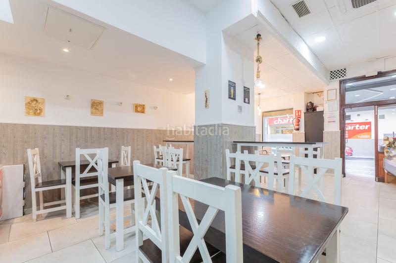 Foto 60e401bc-118a-43ed-a78d-9f51615a140e. Locale commerciale in calle isaac peral in El Grau Valencia