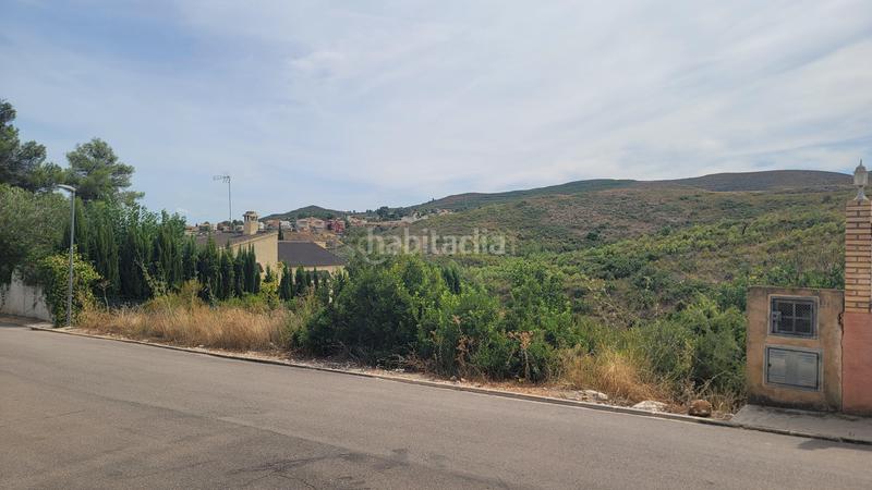 Foto db17a9ab-8625-4dc3-a763-d5ae4f307a9a. Terrain résidentiel dans carrer ur altury 11 dans Turís