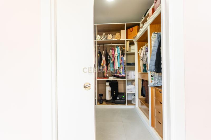 Foto 10c6cc41-fb9f-4dc2-b49f-d2e4d00fedf6. Chalet in reines 5 in El Vedat - Santa Apolonia Torrent