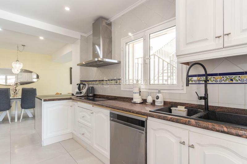 Foto a7bac998-71d6-4d42-a279-d0ff8ca10e84. Chalet in reines 5 in El Vedat - Santa Apolonia Torrent