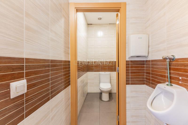 Foto 2fb11f3a-9e8d-46e2-9280-4f6245914d44. Traspaso local comercial en avenida primado reig !!! magnifico restaurante en traspaso en benimaclet !!! en Valencia