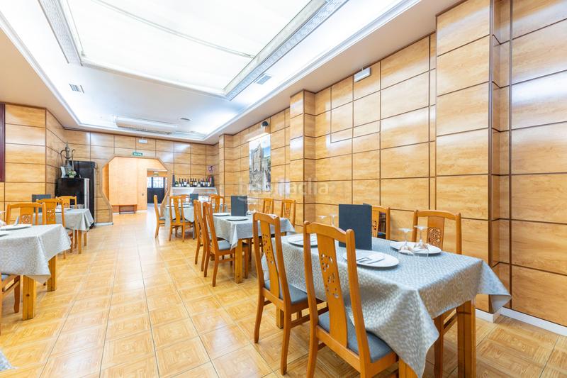 Foto ad8f1ccc-deb9-4881-82a9-598f9af73b5a. Traspaso local comercial en avenida primado reig !!! magnifico restaurante en traspaso en benimaclet !!! en Valencia