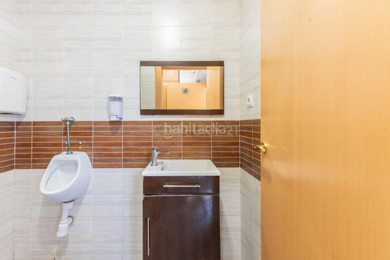 Foto c87c1e7f-d3a7-470b-adfc-543900e81fb9. Traspaso local comercial en avenida primado reig !!! magnifico restaurante en traspaso en benimaclet !!! en Valencia