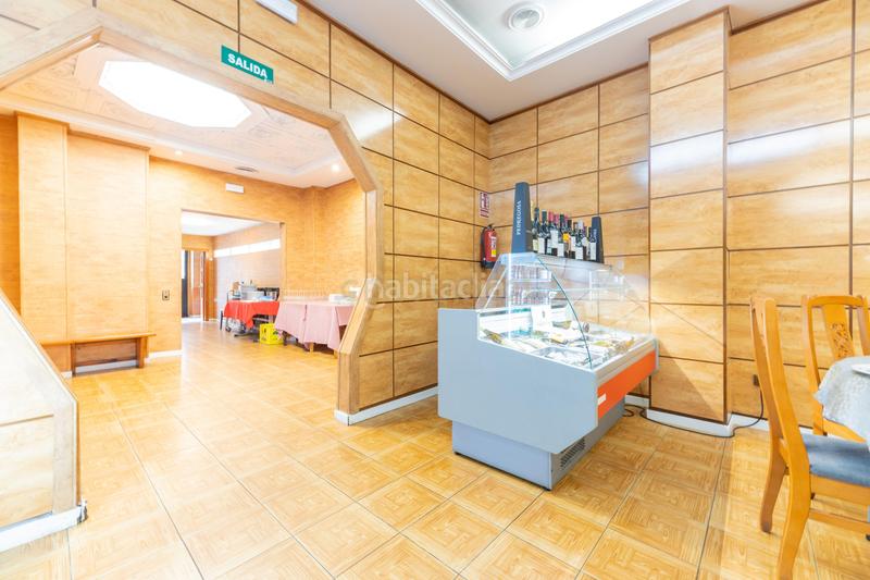 Foto fb99f494-74a7-4870-bfac-62890fe98f79. Traspaso local comercial en avenida primado reig !!! magnifico restaurante en traspaso en benimaclet !!! en Valencia