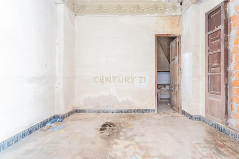 Foto 2a833cce-0cf5-4ef5-8dd5-984975eb1fdf. Maison dans avinguda jaume i dans Palmera