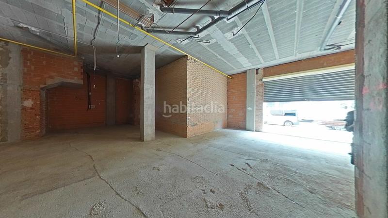 Foto ade01501-2f01-4c06-a1b4-011953c2e86c. Local comercial a rio vinalopo a Aldaia