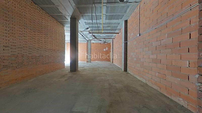 Foto eb5d1f42-e629-4535-ae25-74b1965f9689. Local comercial a rio vinalopo a Aldaia