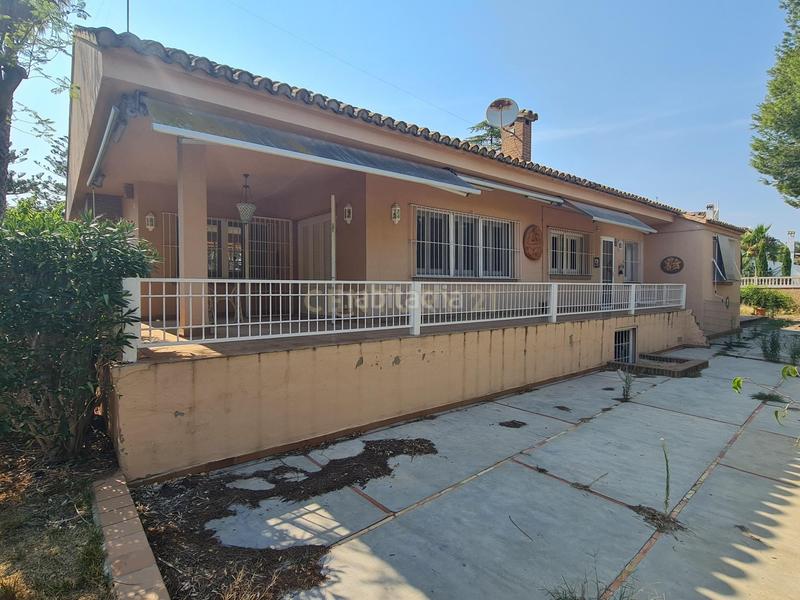 Foto a56d18ab-4f27-4ce0-b0c4-fb5b12e29457. Casa in carrer 607 in La Cañada Paterna