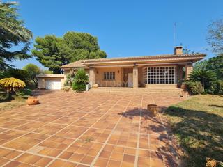 Maison  Carrer 607, 24, paterna, spain 24. Chaletparcela en venta montecañada 830.000