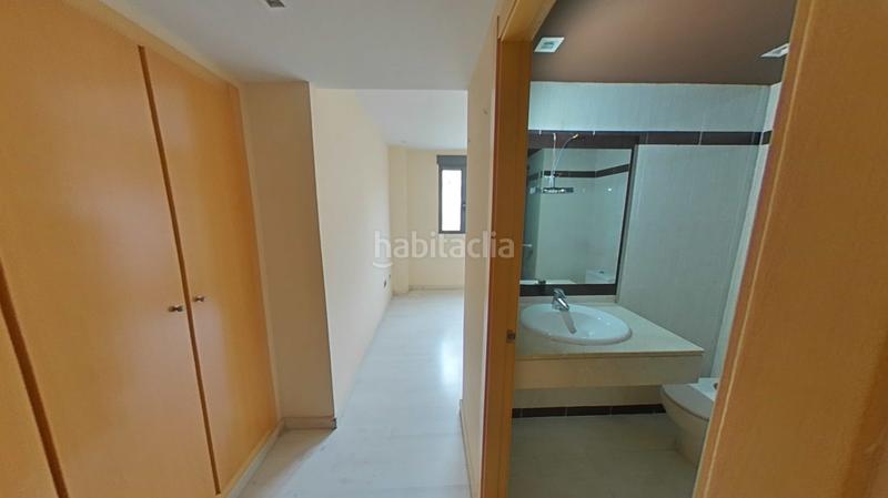 Foto e8be70f9-ae3f-498c-a73c-6f3ae1c24689. Apartament a salvador rguez bronchu a Nou Benicalap Valencia