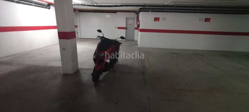 Foto 5c53d68e-4115-4de7-8202-847ff95b7386. Aparcament cotxe a els serrans a Algemesí