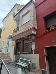 Apartament a Cl gonzalo cordoba 33lliria (valencia) 33. Especial inversores  vivienda alquilada en llíria 77 500