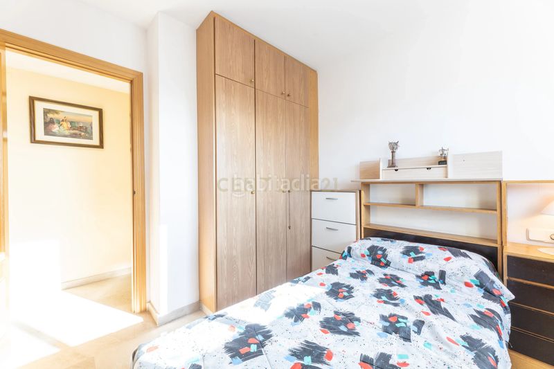 Piso en carrer pego excelente oportunidad de inversión en Valencia - Imagen 29