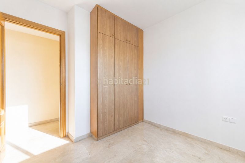Piso en carrer pego excelente oportunidad de inversión en Valencia - Imagen 28