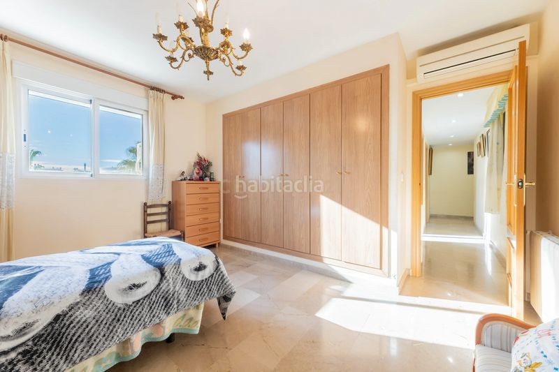 Piso en carrer pego excelente oportunidad de inversión en Valencia - Imagen 17