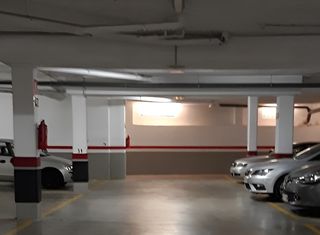 Parking voiture à Sagunt, 76
