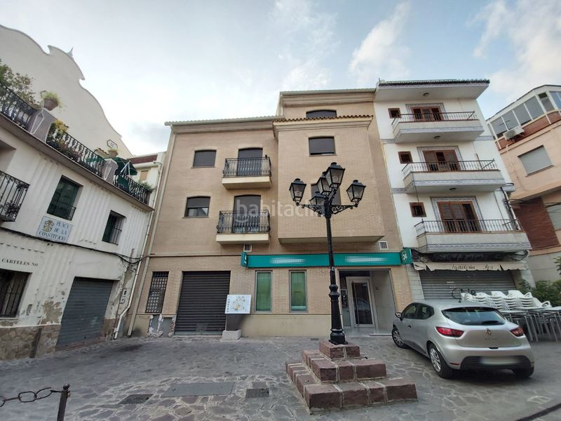 Foto c0cc157f-a645-4d6a-a56b-10841ecd38fe. Local comercial a constitucio a Serra
