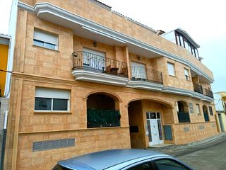 Car parking in Sant roc, 37