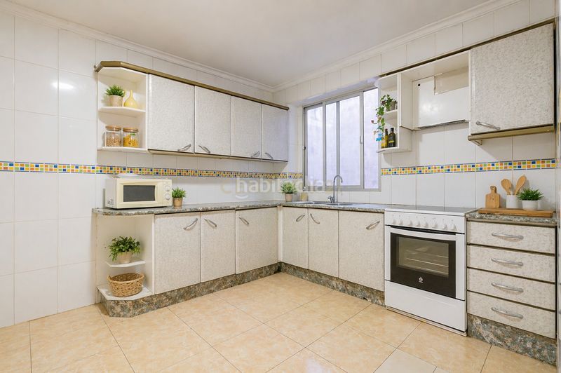 Foto f4c35a6e-dfa7-49f8-adaa-cbbb11ccaabc. Pis a carrer de dalt a Sollana