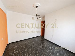 Pis a CL CAROLINA ALVAREZ 9 VALENCIA (VALENCIA)