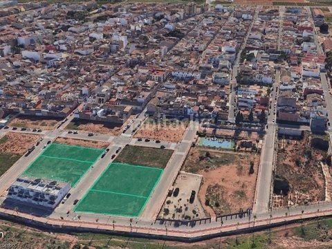 Foto cfcb3e99-86ca-4a42-b5eb-fd87a7e55204. Finca rústica a 46175 Calles a Calles