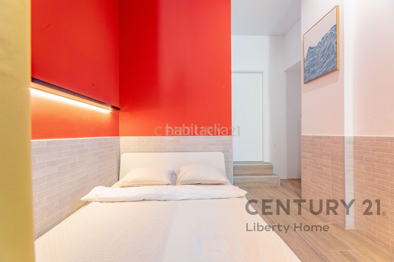Foto e669cbdc-f927-4a67-9def-6c4b17845548. Edificio in Safranar Valencia