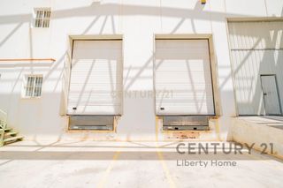 Local Comercial a Calle aquilon, 12, nàquera, spain. Nave industrial en venta en náquera  646 m  379 m de patio  altu