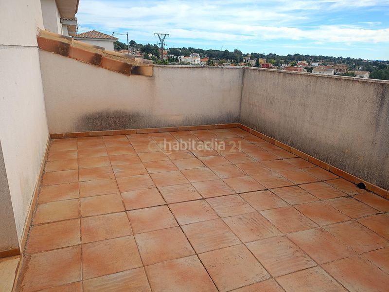 Foto 8557643c-4984-4d64-a493-62b71d059ee2. Casa a motor del vicari s/n a Monserrat