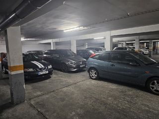 Car parking  Tomas de villarroya, 5. Venta de garaje en calle tomas de villarroya nº 1 valencia
