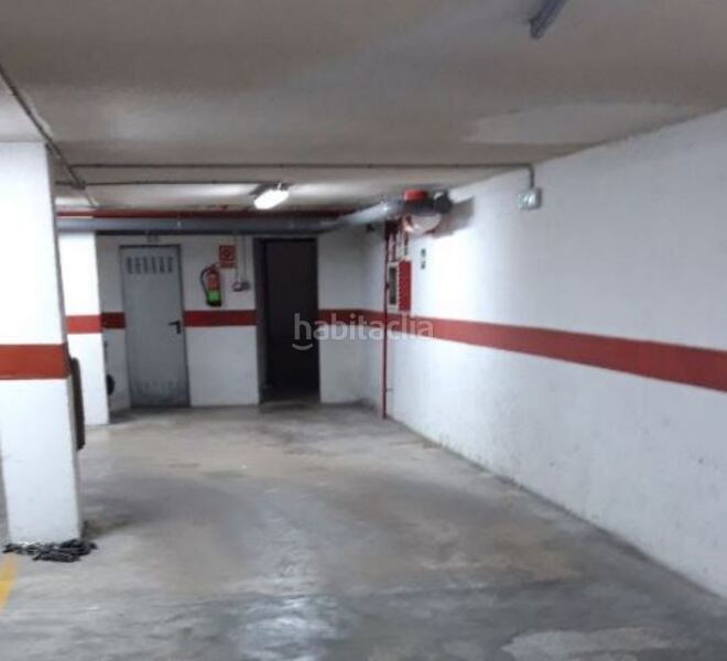Foto 42ceee51-d2ed-4ba3-8320-2281568fa901. Autoparkplatz in reyes catolicos in Benifaió