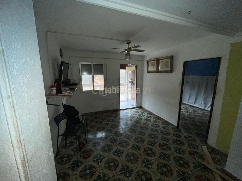 Foto d49eb09a-2b1d-4fa6-b622-1d4ea6fbc1fa. Pis a carrer de l'havana a La Fontsanta Valencia