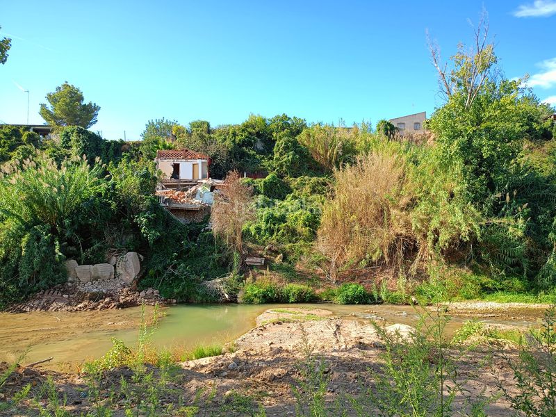 Foto d73ee99e-2be8-4887-b2db-44b35af329ed. Finca rústica a proc. simplificado a Turís
