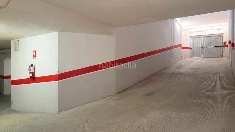 Foto 13bc086e-1b32-478e-827f-ca0de057db68. Aparcament cotxe a benicalaf a Benavites