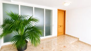 Oficina en Carrer d'alacant, ontinyent, spain 5. Oportunidad para inversores! entresuelo de 138 m útiles en ontin