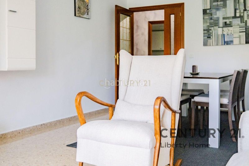 Foto 5097281a-8898-42c9-8dbd-b0cabd7b3e32. Apartament a carrer del doctor marañón a Favara Valencia