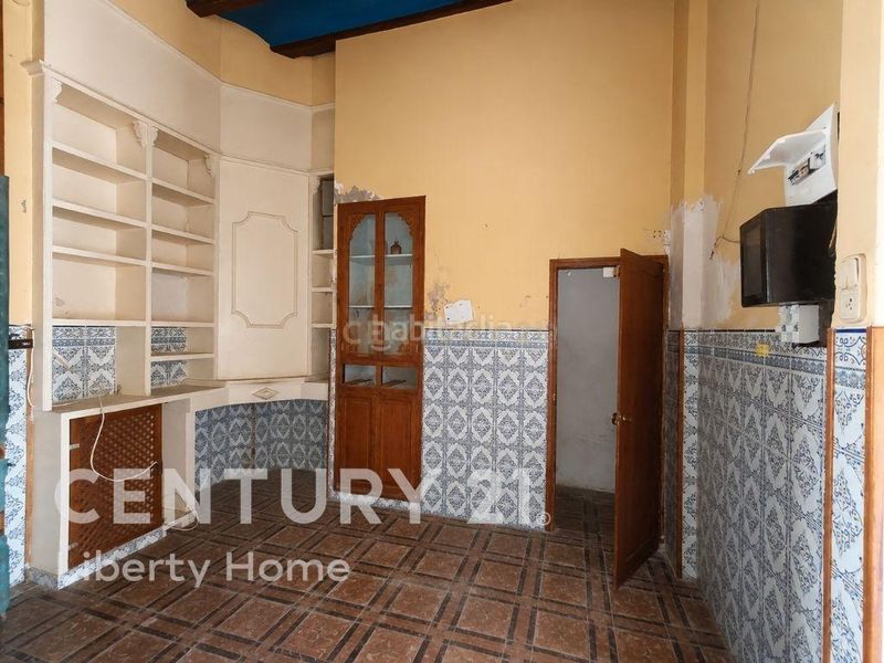 Foto 25cce103-f648-4d83-81dc-4bb6becea9d9. Planta baja en carretera del río planta baja con patio junto a pinedo desde 149.000 últimos días para pujar en Valencia