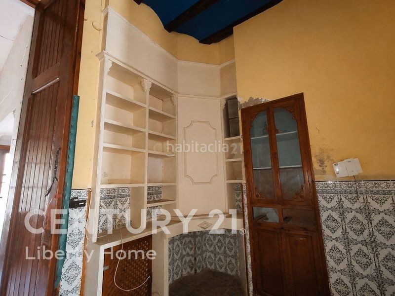 Foto ff7c7efe-d187-4ca4-97a8-c834537b9442. Planta baja en carretera del río planta baja con patio junto a pinedo desde 149.000 últimos días para pujar en Valencia