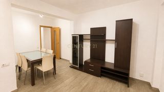 Lloguer Apartament  Avinguda de maria ros, 9, burjassot, spain. Piso de 3 habitaciones en finca con ascensor