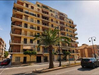 Apartament a Av. valencia, 42, puçol, spain. Casa okupada  no se puede visitar  avenida valencia nº 42, puçol