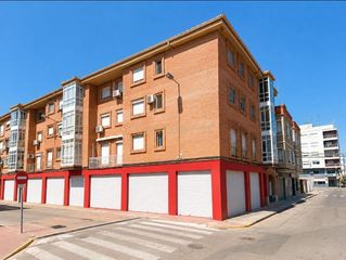 Apartment  Carrer luis cendoya, 13, puerto de sagunto, spain. Piso alquilado  sagunto    249.000    oportunidad para inversore