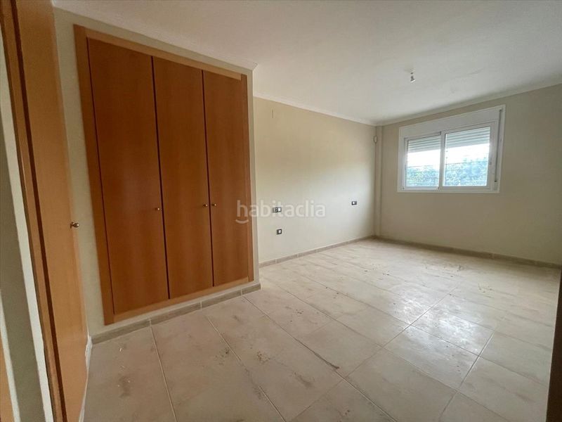 Foto 357dbad1-c82d-4e6c-bf3f-53f3c7975644. Apartamento en de piso en venta 3 habitaciones, garaje y trastero 166 en Benavites