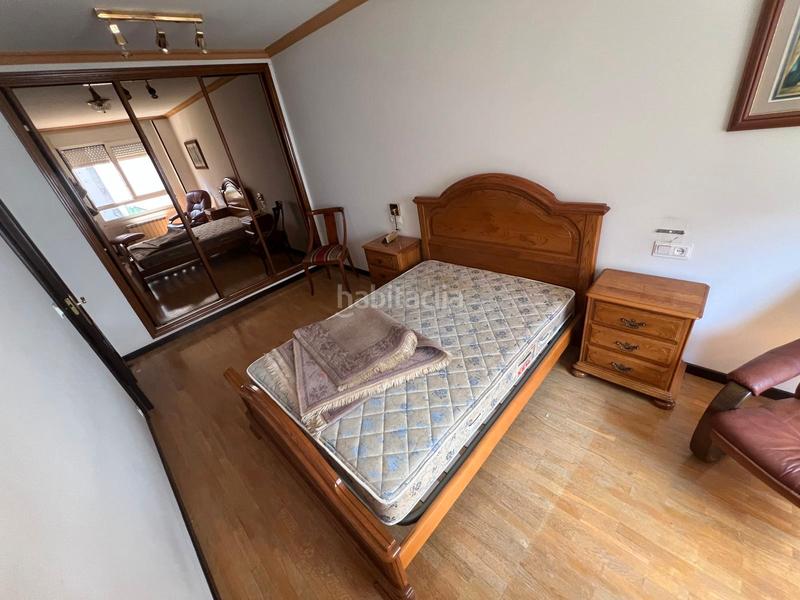 Foto dc243ff9-94ae-4bf0-9037-2c45c8367a4c. Etagenwohnung mit heizung in Centro Gijón