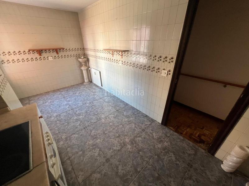 Foto c3dcbbfb-e6b2-4ef2-846c-ef9312943875. Piso a-1533: magnifica vivienda totalmente exterior (3 dormitorios y 2 baños completos) con plaza garaje ubicada en una de las mejore en Gijón