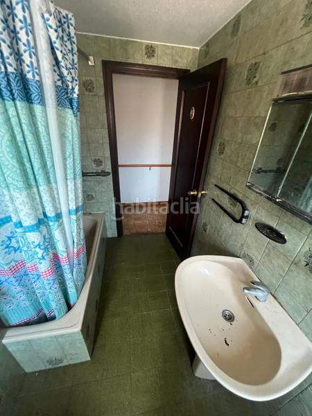 Foto d7d95797-f8dc-4e03-a75e-d2c7fe90a179. Piso a-1533: magnifica vivienda totalmente exterior (3 dormitorios y 2 baños completos) con plaza garaje ubicada en una de las mejore en Gijón