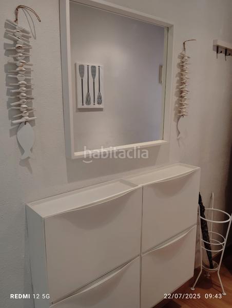 Foto 0b8a9b6d-aa16-427f-957b-2a4f95b59355. Alquiler apartamento a-1557 se alquila precioso apartamento de septiembre a junio. temporada escolar, profesores o estudiantes. en Gijón