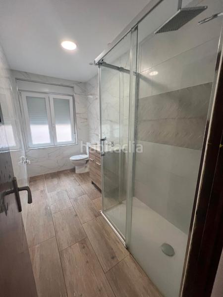 Foto 260dfd13-b9dc-4d80-9295-8c9ea62df4bd. Piso a-1564: amplia vivienda (90m2) sin ascensor parcialmente exterior para reformar de 3 habitaciones situada en la calle la paz en Gijón