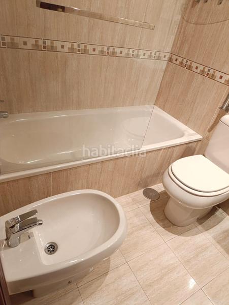 Foto b61ef13d-f08e-4a85-996e-eac2bc5f5ef0. Lloguer apartament amb calefacció a Llano Gijón