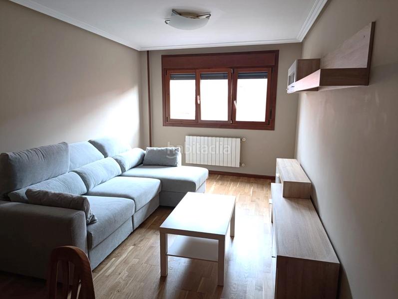 Foto cb4c10b4-7605-4dcf-a6ae-c4c3ba3881fb. Lloguer apartament amb calefacció a Llano Gijón