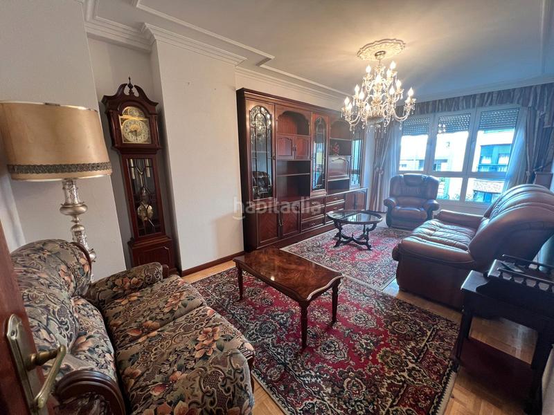 Foto 438d5415-86fe-454f-b9d3-fb49f7c64ca1. Rent flat with heating in Llano Gijón