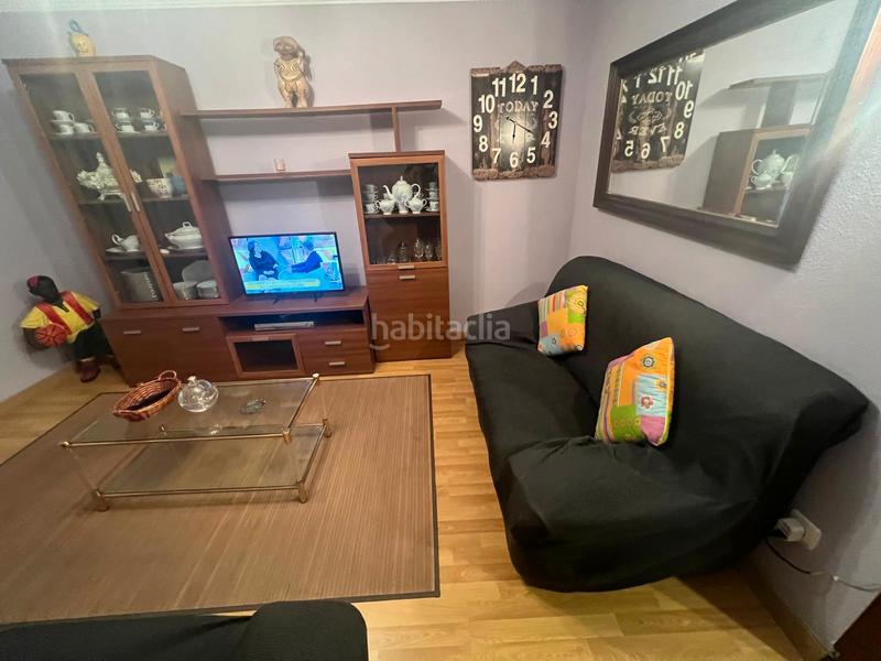 Foto d4d2c81b-28d6-4c3a-b6d2-9921600dfd67. Rent flat with heating in Centro Gijón